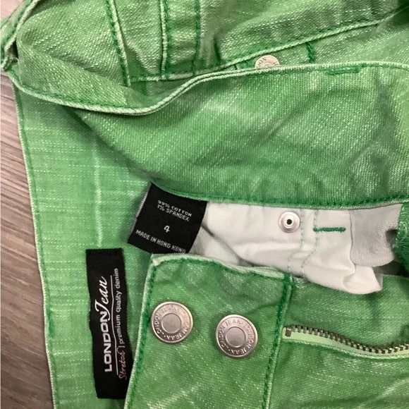 Victoria’s Secret Vintage London Jeans - Picture 5 of 5